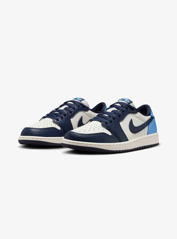 Jordan 1 Low OG Obsidian UNC